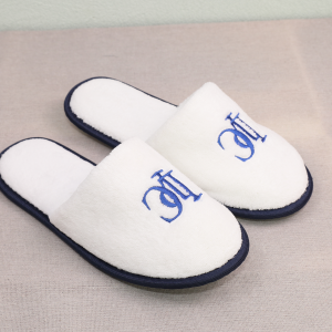 Custom Personalized Luxury Disposable Polyester Spa Slippers with Custom Logo Travel Guest Amenities for Hotel and Spa