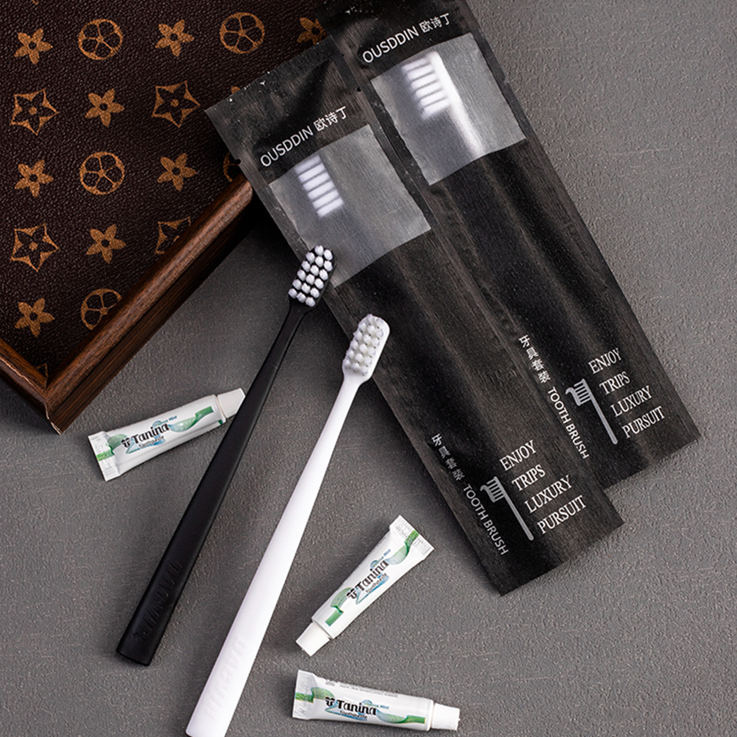 Custom Eco Friendly Biodegradable Hotel Bathroom Toiletries Amenities Set Disposable Luxury Hotel Travel Supplies Kit - Imagem 3