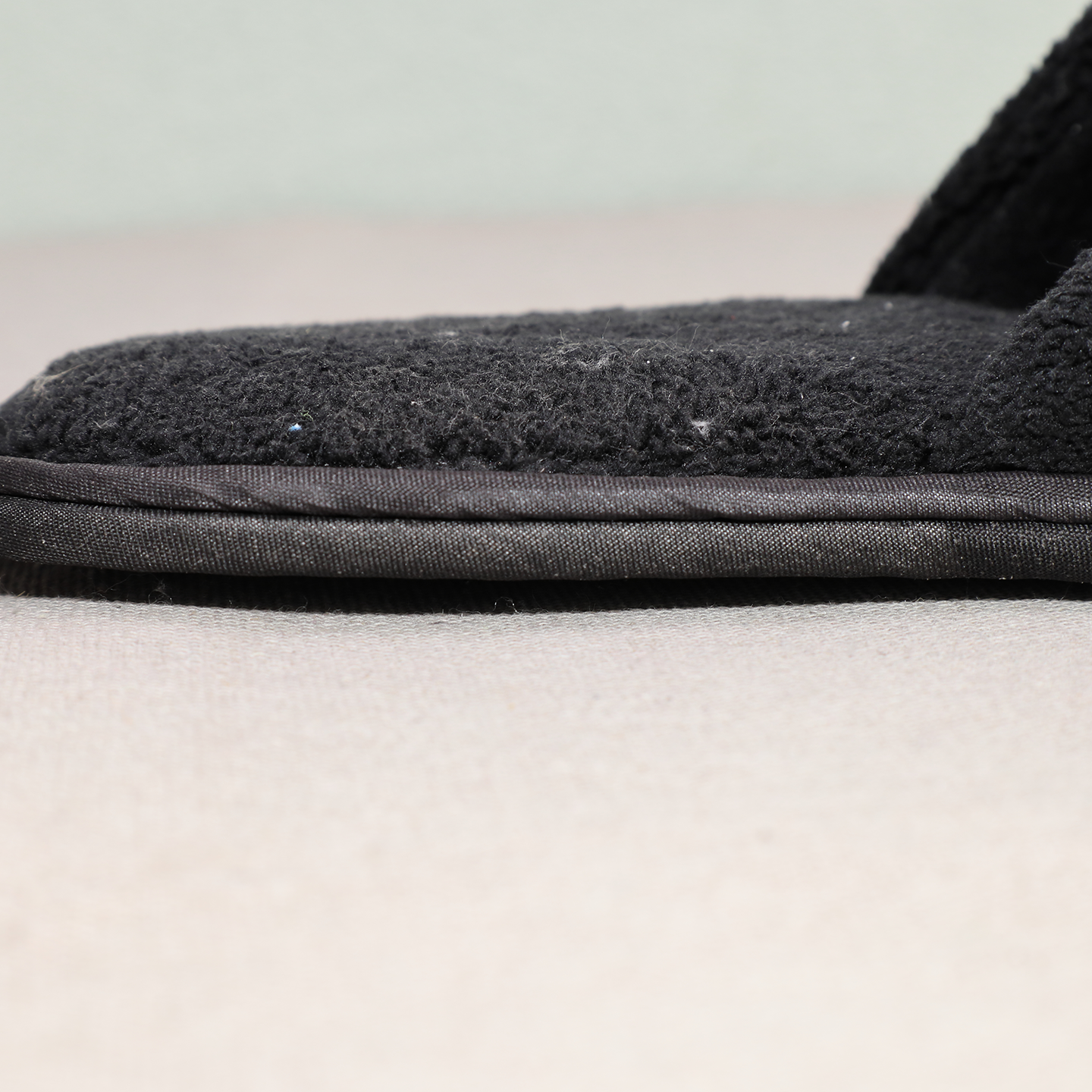 Custom Personalized Luxury Disposable Polyester Spa Slippers with Custom Logo Travel Guest Amenities for Hotel and Spa - Image 5