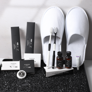 Custom Logo Disposable Toothbrush and Toothpaste Set Black and White Box Hotel Amenities Toothbrushes Hotel Supplies