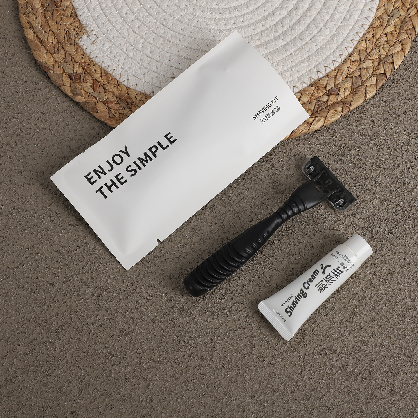 Custom Logo Disposable Soft Film Toothbrush and Toothpaste Set Black Hotel Amenities and Supplies - Imagem 4