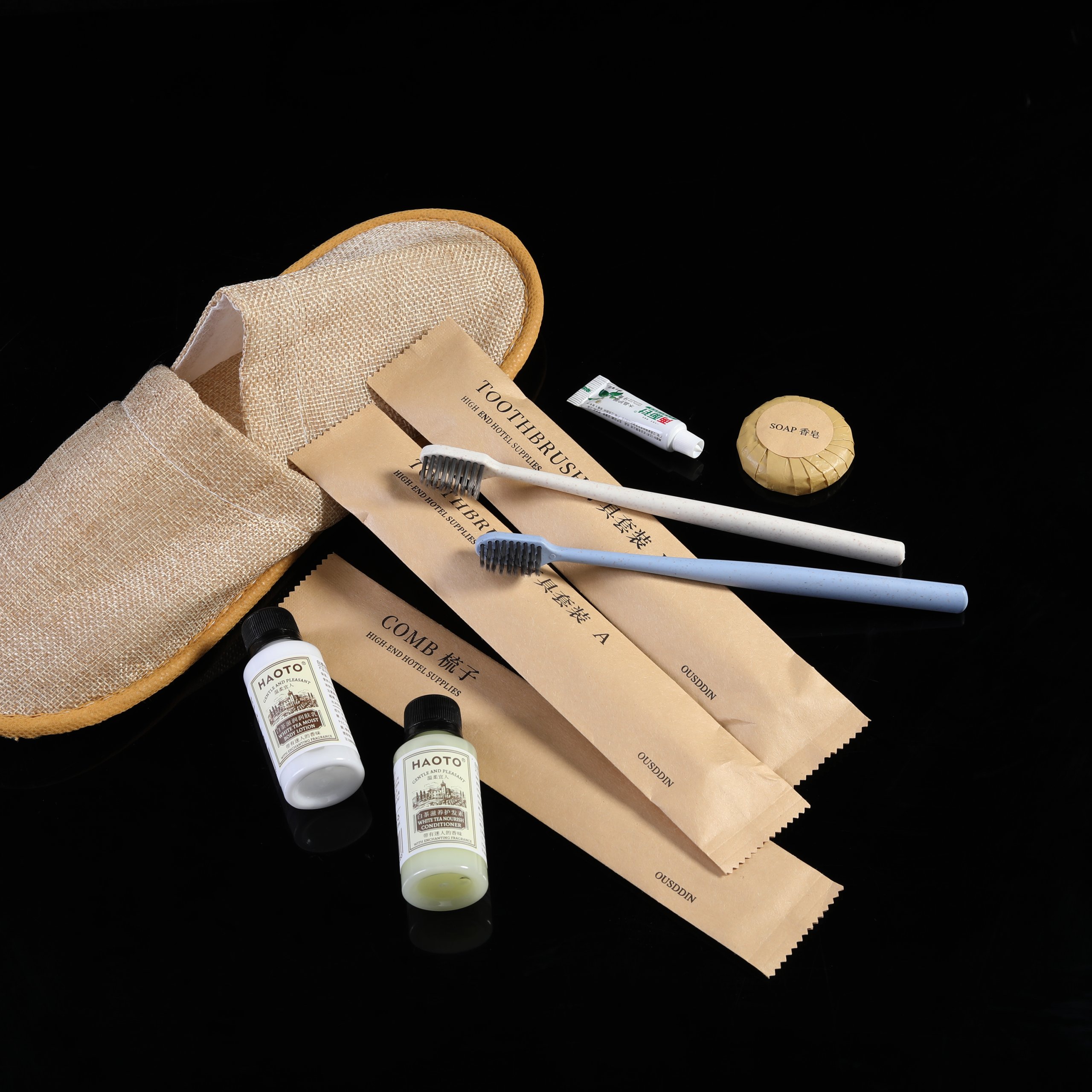 Custom Logo Disposable Toothbrush and Toothpaste Set Kraft Paper Bag Hotel Amenities Toothbrushes Hotel Supplies - Image 2