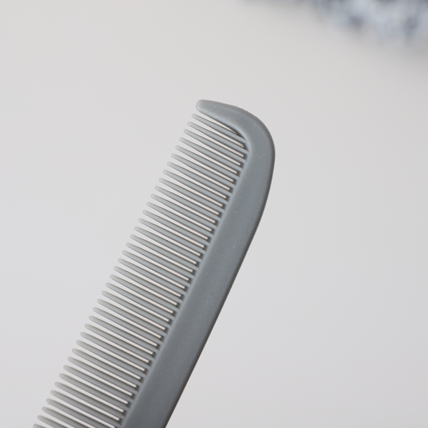 Custom Logo Disposable Toothbrush and Toothpaste Set Grey Box Hotel Amenities Toothbrushes Hotel Supplies - Image 4