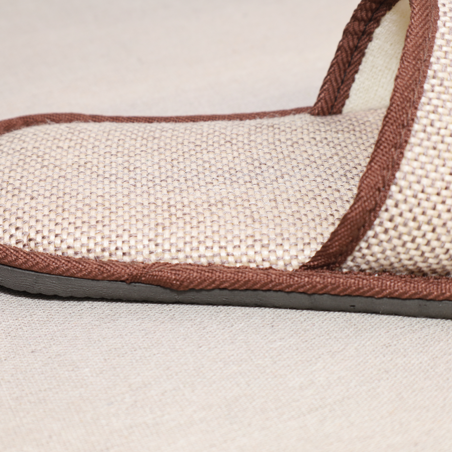 Custom Personalized Luxury Disposable LinenSpa Slippers with Custom Logo Travel Guest Amenities for Hotel and Spa - Image 5