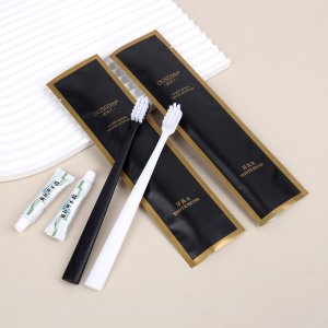 Custom Logo Disposable Toothbrush and Toothpaste Set Black Gold Hotel Amenities Toothbrushes Hotel Supplies