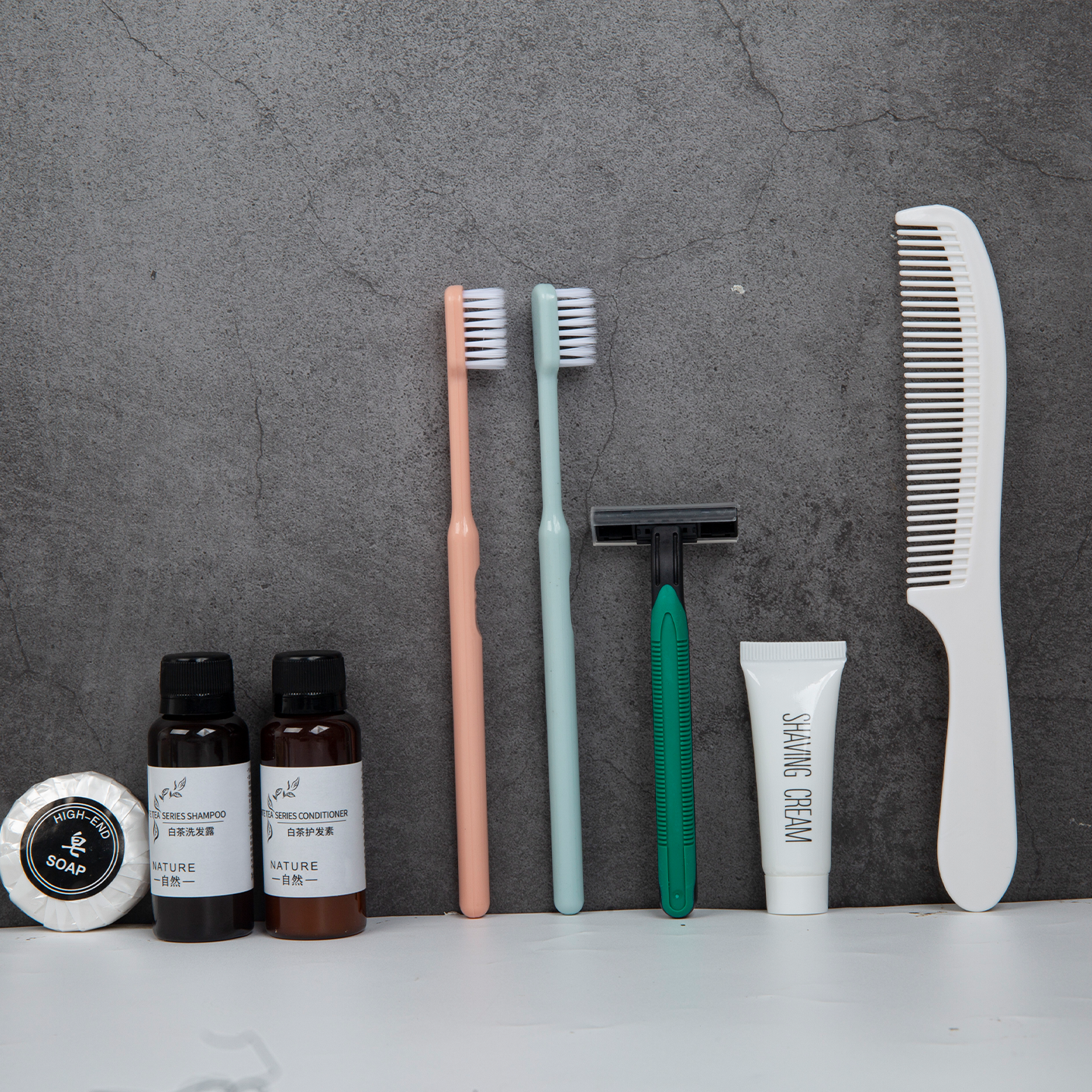 Custom Logo Disposable Soft Film Toothbrush and Toothpaste Set Black Hotel Amenities Toothbrushes Hotel Supplies - Imagem 3