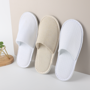Custom Personalized Luxury Disposable Polyester Spa Slippers Soft Travel Guest Amenities for Hotels and Spas with Custom Logo