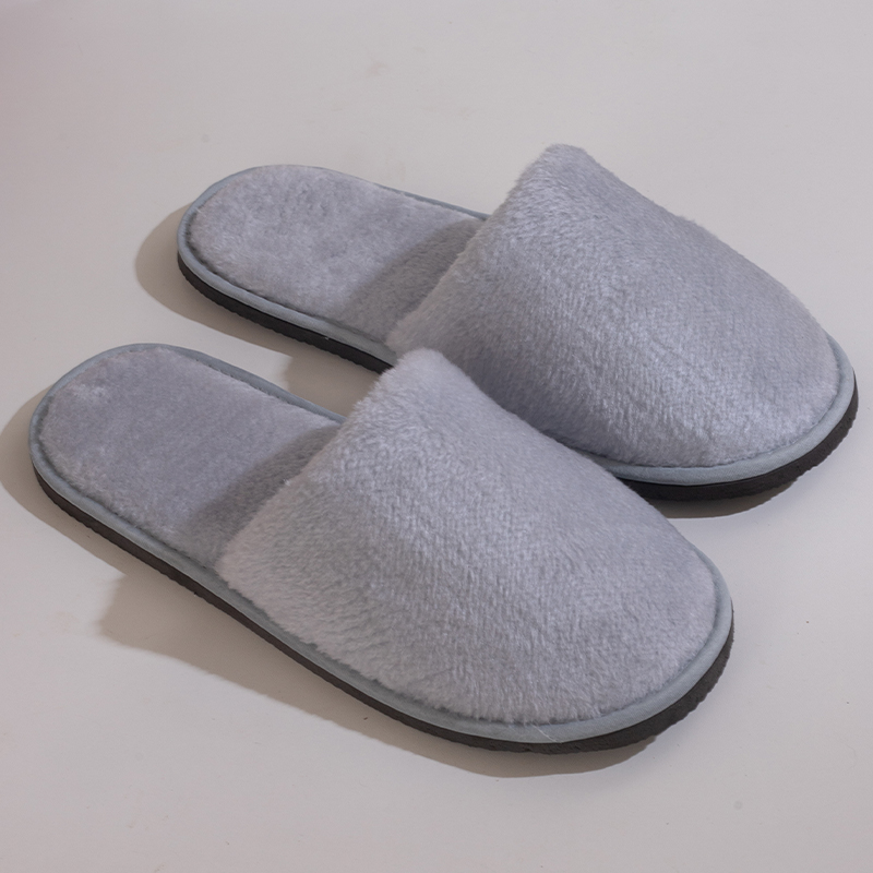 Hotel Distributor Custom Logo Personalized Washable Disposable Autumn and Winter Ultra-Soft Arctic Fleece Slippers - الصورة 5