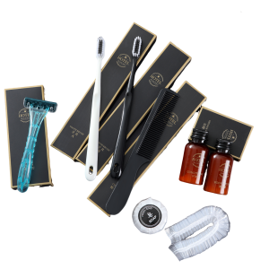 Luxury Custom Hotel Amenity Kit Disposable Travel Toiletries Set with Razor & 10g Shaving