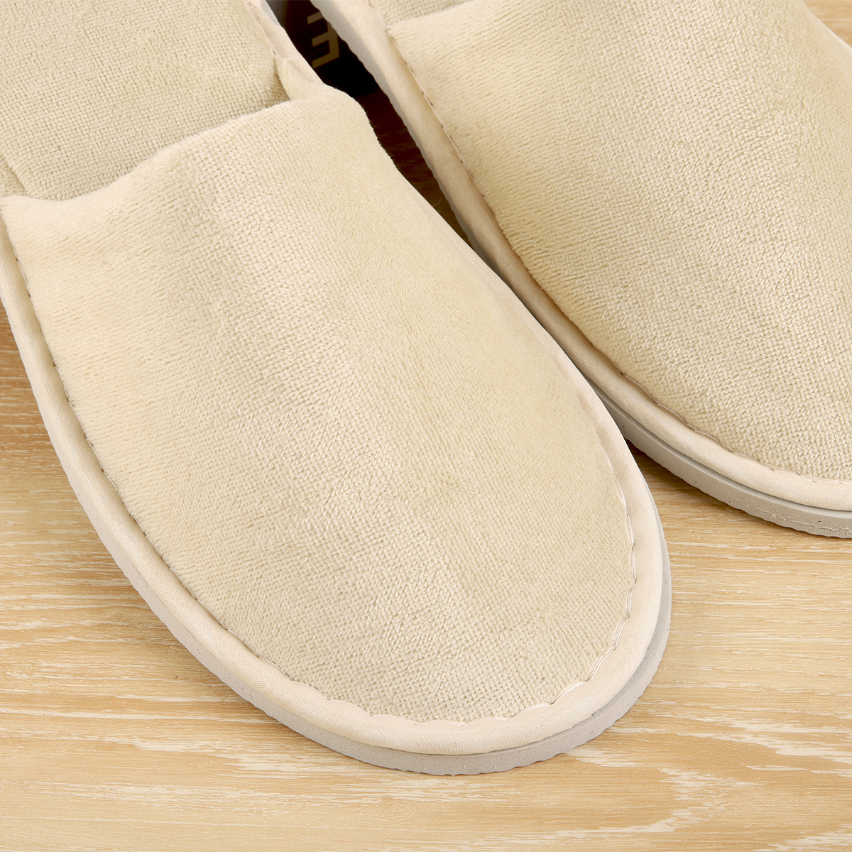 Custom logo Personalized Washable Disposable Customer Service Star Plush Spa Luxury Hotel slippers - Imagen 2