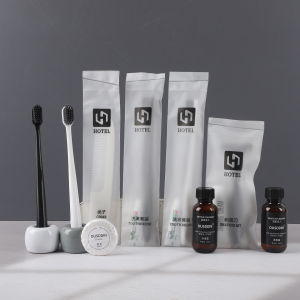 Custom Logo Disposable Soft Film Toothbrush and Toothpaste Set Black Hotel Amenities Toothbrushes Hotel Supplies
