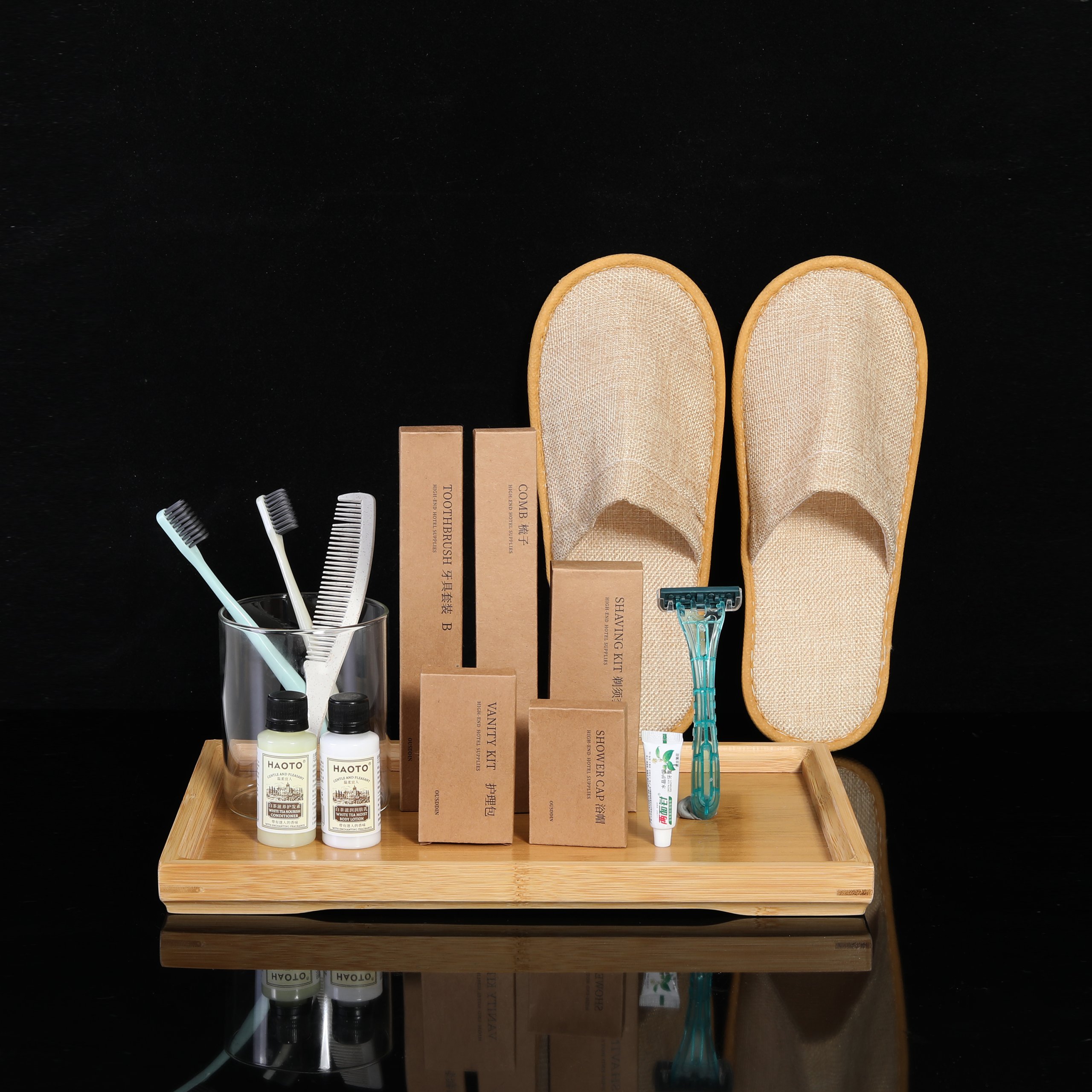 Custom Logo Disposable Toothbrush and Toothpaste Set Kraft Paper Bag Hotel Amenities Toothbrushes Hotel Supplies