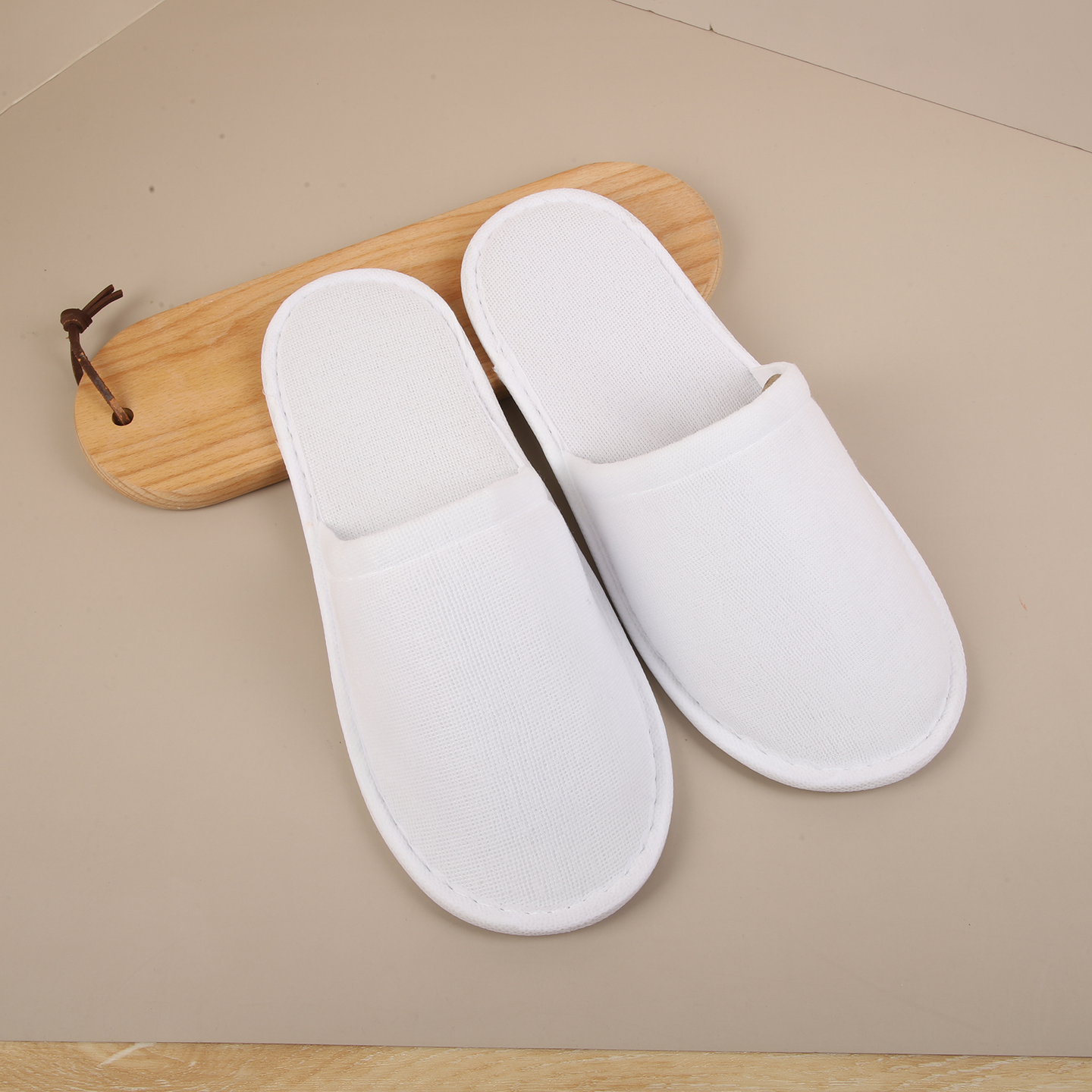 Custom Logo Disposable Soft Film Toothbrush and Toothpaste Set Black Hotel Amenities and Supplies - Imagem 5